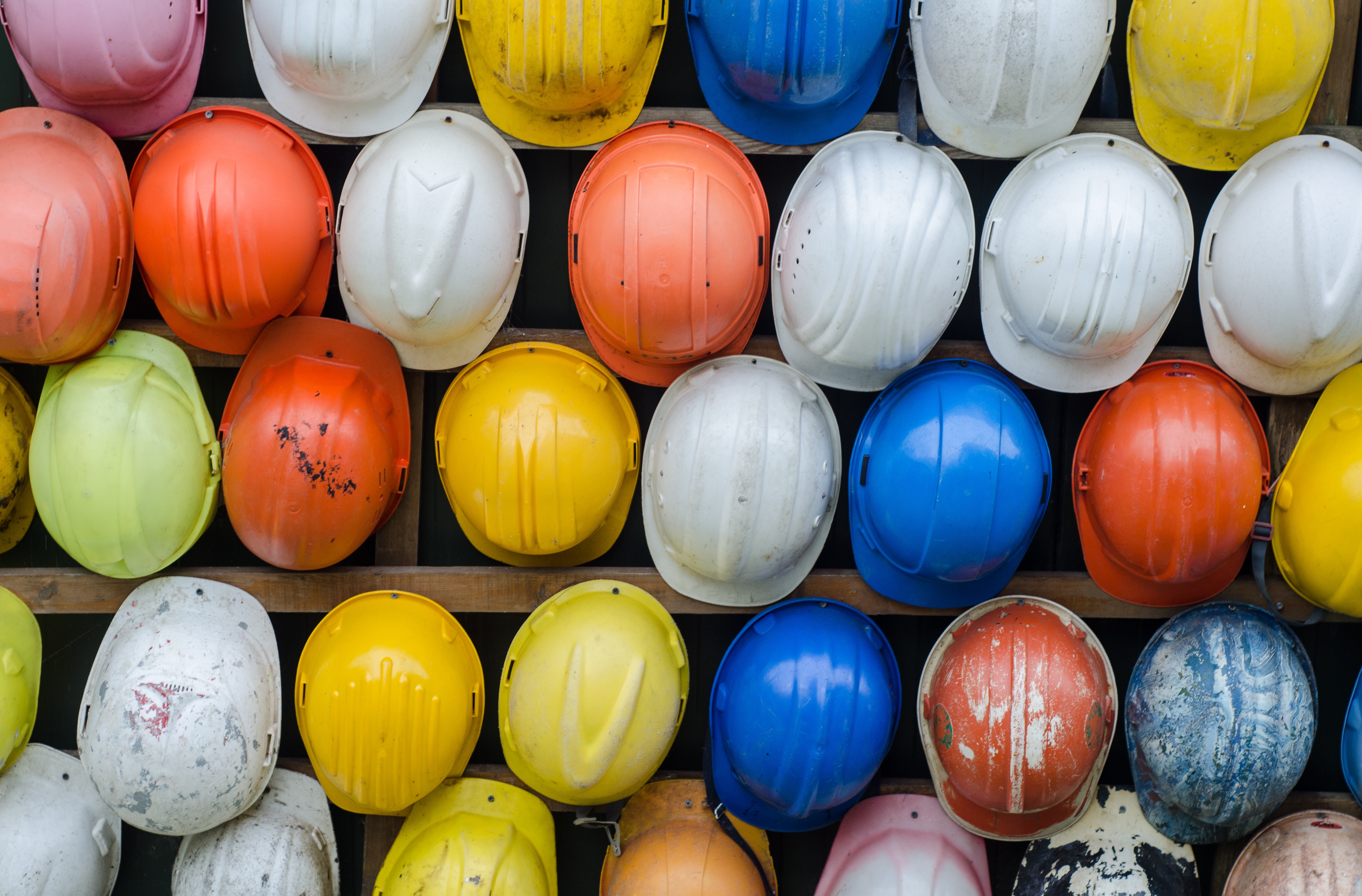 colourful_construction_helmets